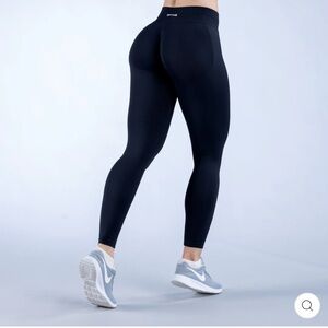 DFYNE Impact leggings